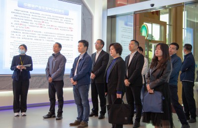 南海區工商聯黨組書記梁耀智一行蒞臨堅美鋁業集團交流考察